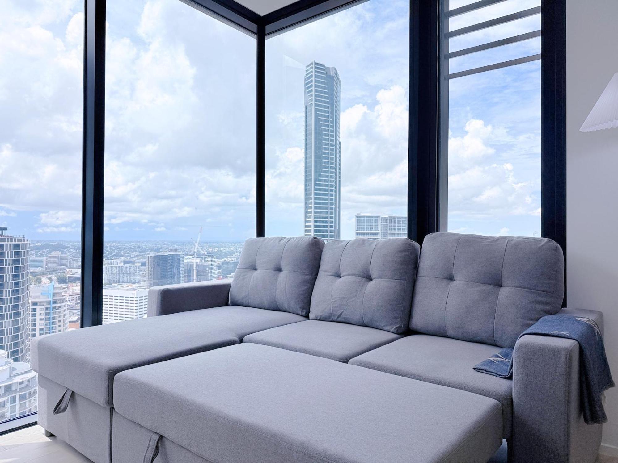 The Luxe At Queen Street River View