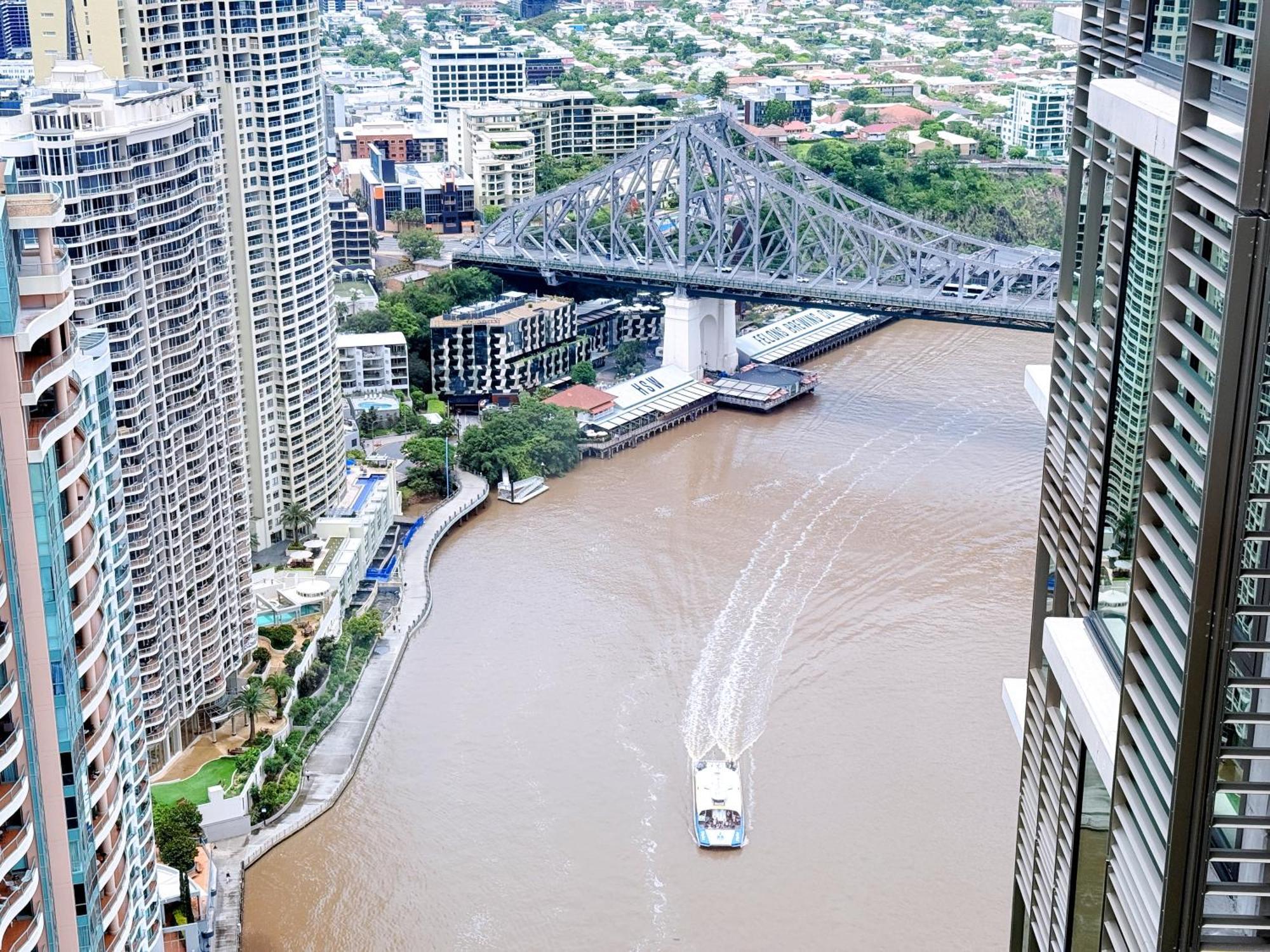 The Luxe At Queen Street River View * Brisbane