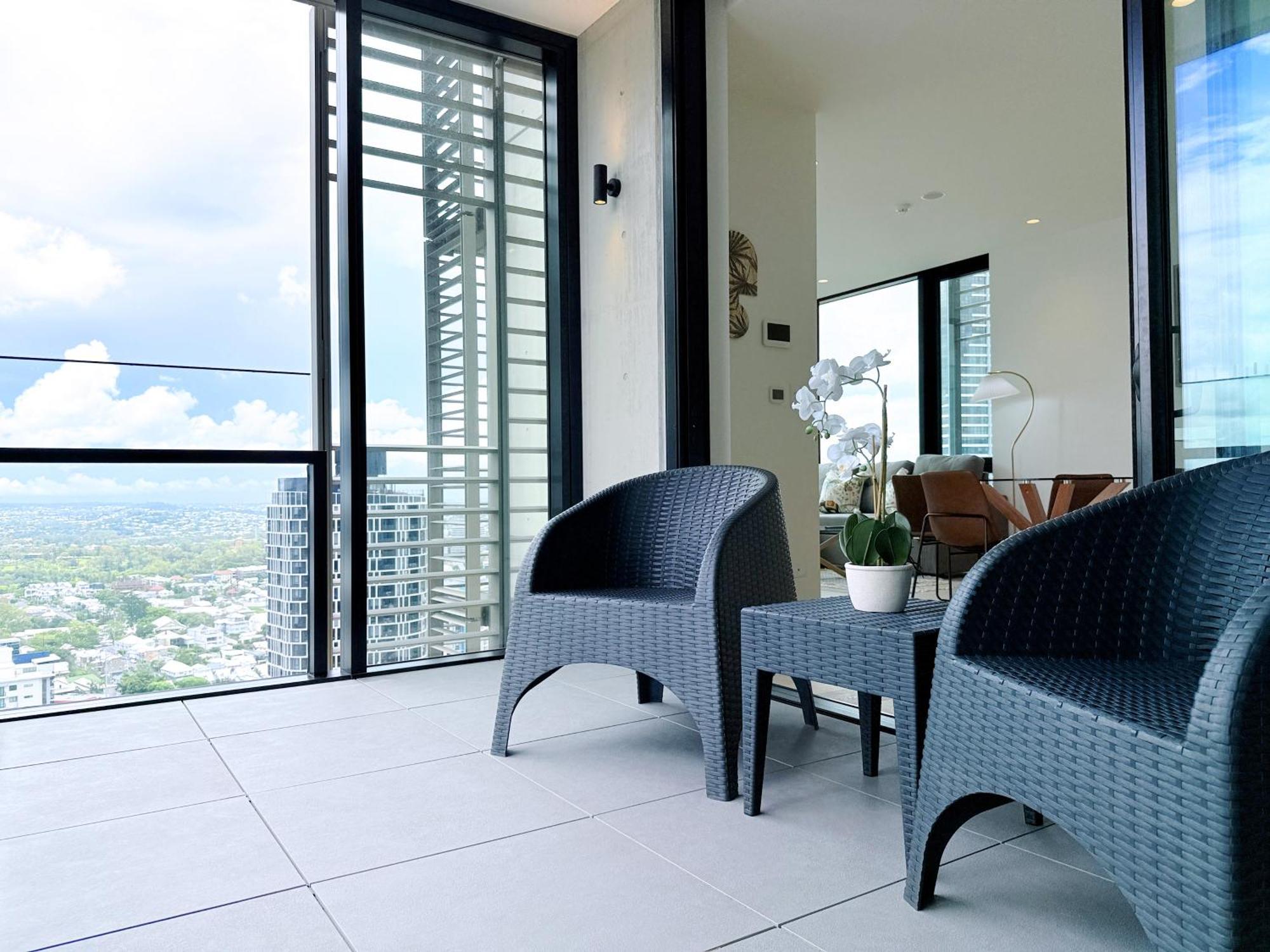 Apartment The Luxe At Queen Street River View Brisbane